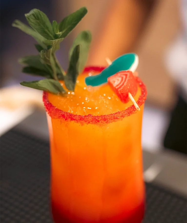 Proyecto de audiovisual con la marca Bayoz, marca que cubre desde producción, café y restaurante.