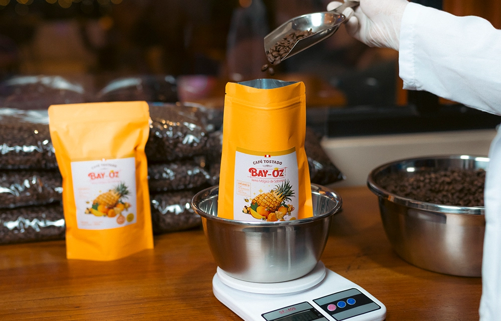 Proyecto de audiovisual con la marca Bayoz, marca que cubre desde producción, café y restaurante.